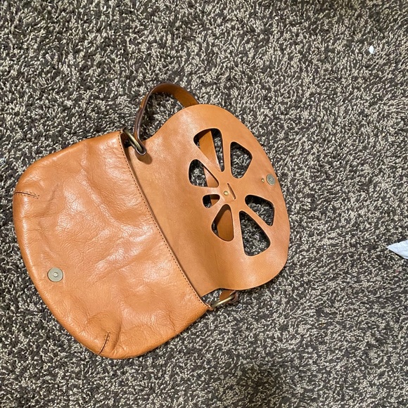 brown shoulder purse - Picture 3 of 3